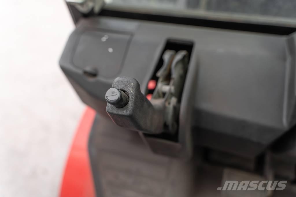 Manitou MI 55 D شاحنات الديزل