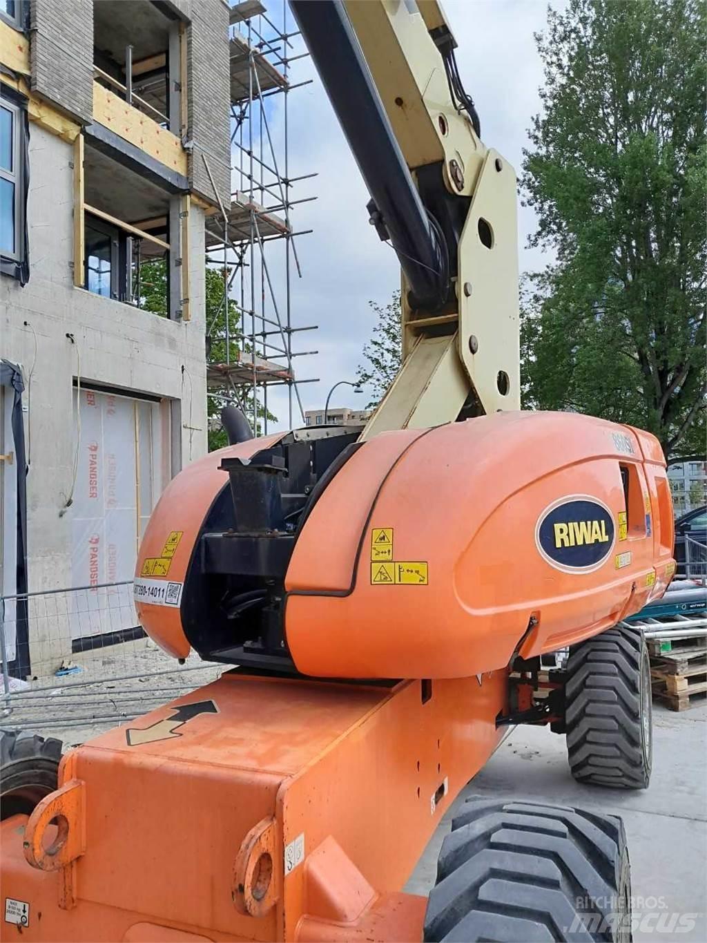 JLG 860SJ رافعات سلة تلسكوبية