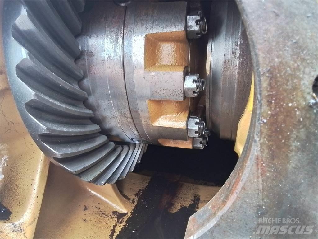 Volvo BM 868 أجهزة نقل