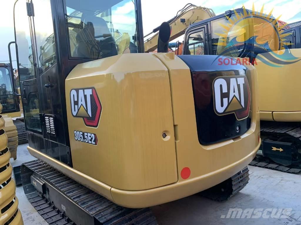 CAT 305.5 E2 حفارات زحافة