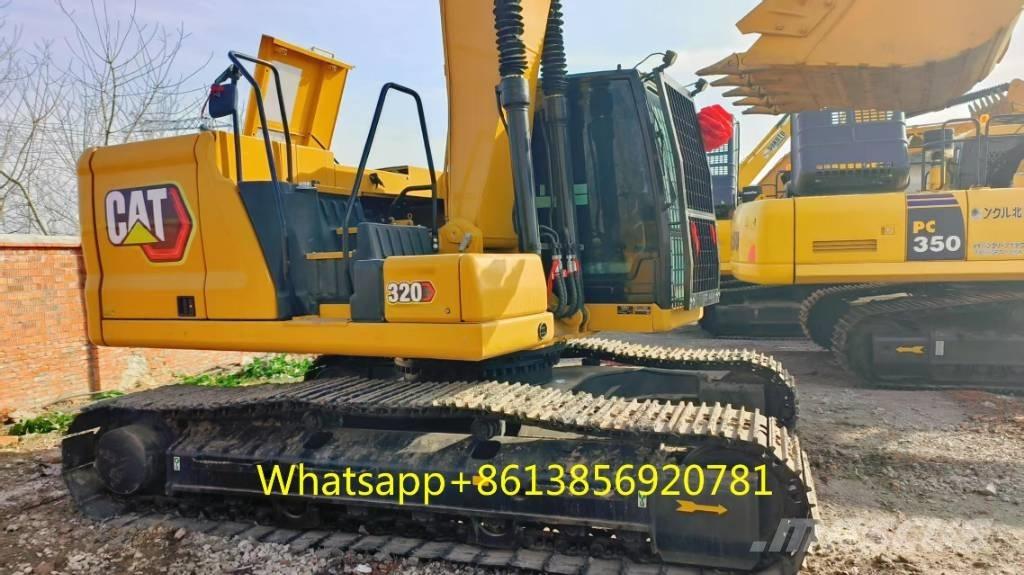 CAT 320 حفارات زحافة