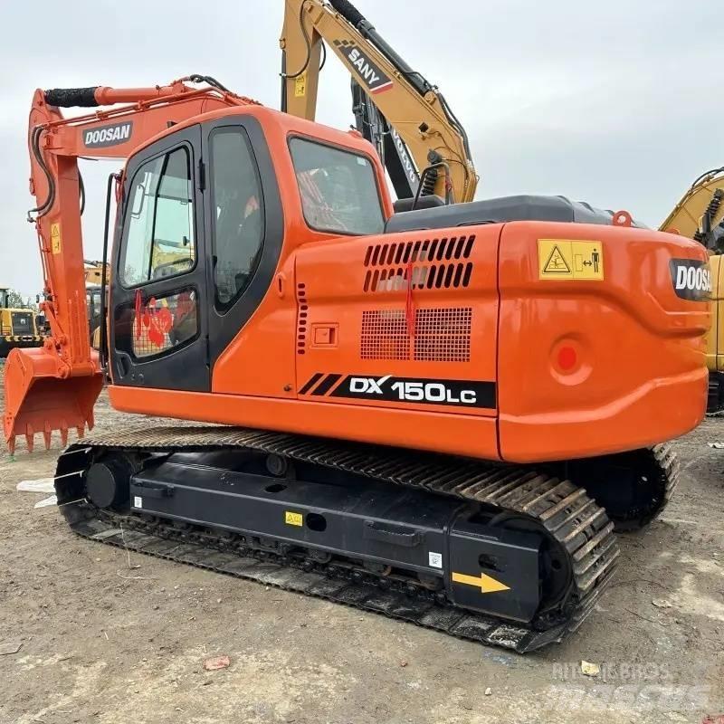 Doosan DX 150 حفارات زحافة