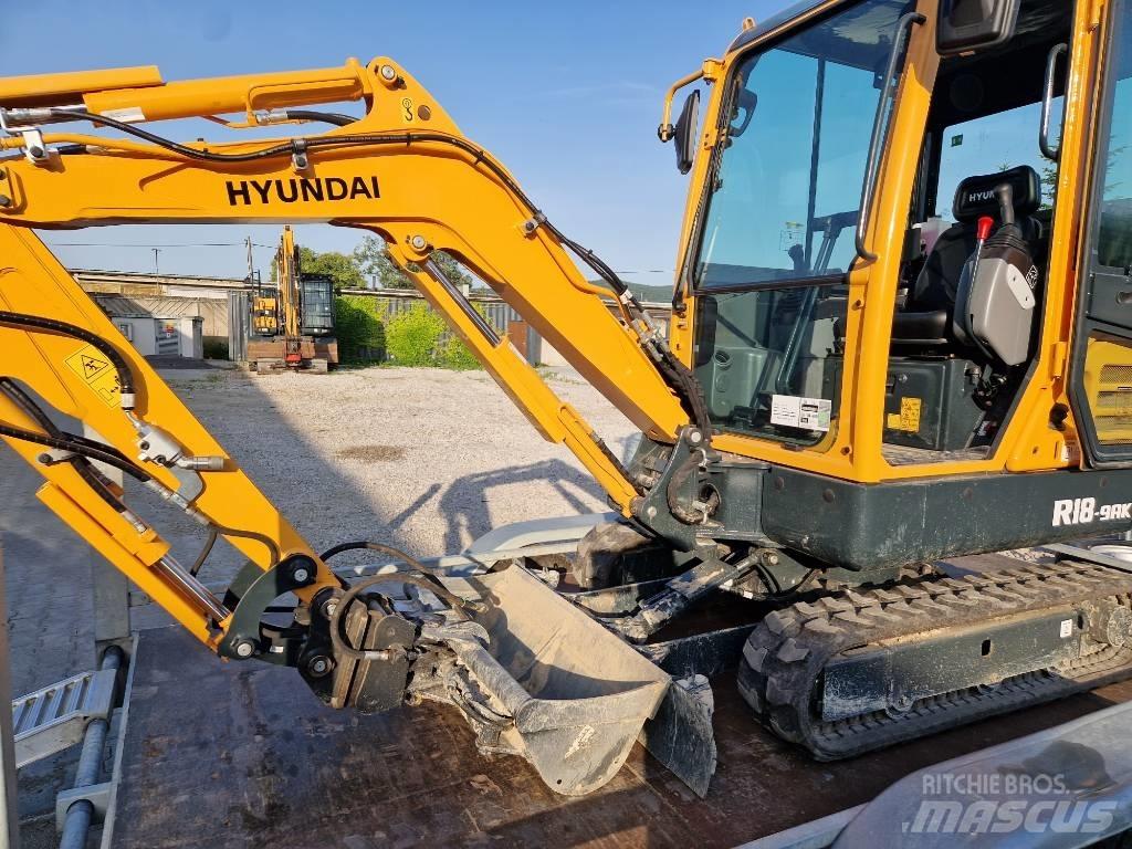 Hyundai R18-9AK حفارات صغيرة أقل من 7 طن (حفارات صغيرة)