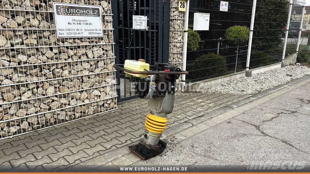 Ammann ABS 68 دكاكات أفقية