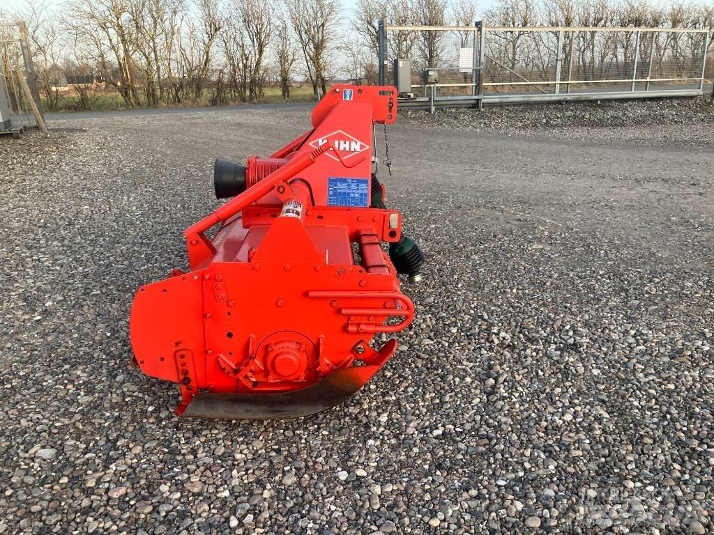 Kuhn EL 122 الكاسحات وقلابات التربة ذات المحركات