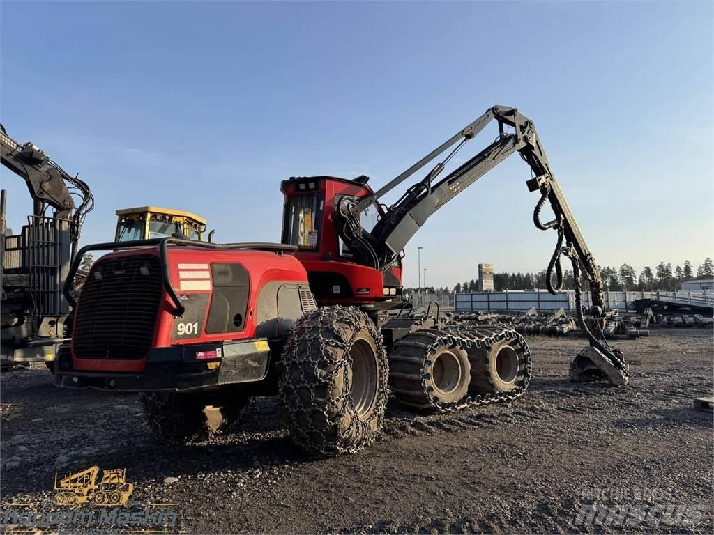 Komatsu 901 حصادات