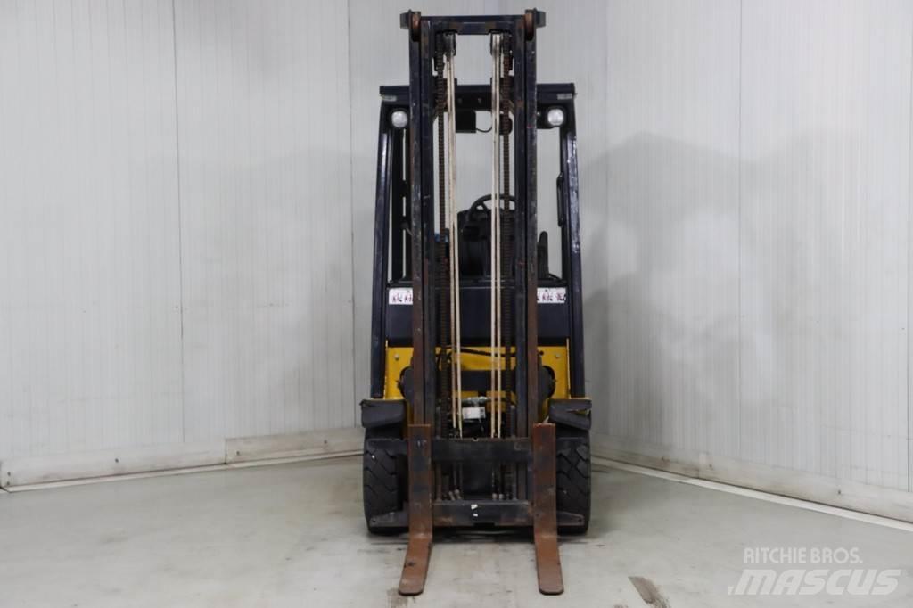 Yale GLP16VX شاحنات LPG