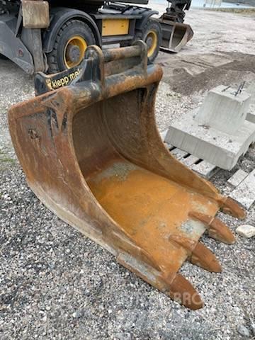Volvo EW180E حفارات بعجل