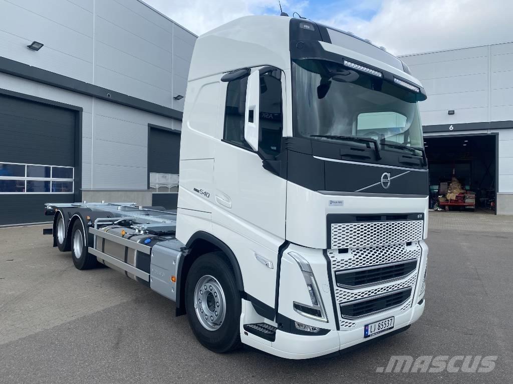 Volvo FH 540 شاحنات الحاويات