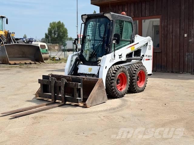 Bobcat S 450 لوادر انزلاقية التوجيه