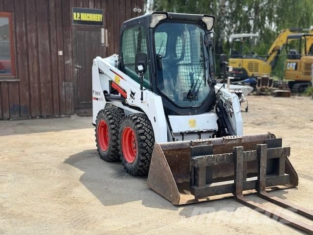 Bobcat S 450 لوادر انزلاقية التوجيه