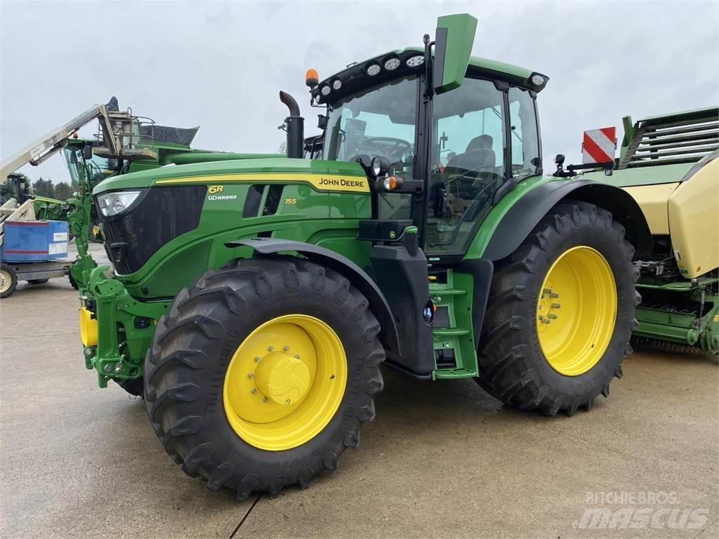 John Deere 6R 155 الجرارات