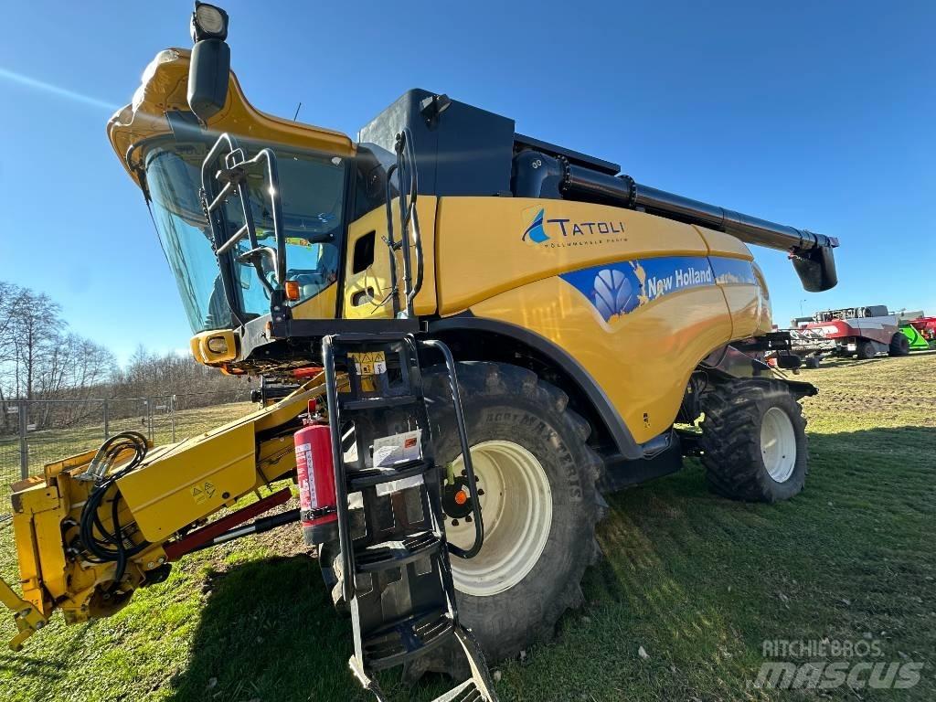 New Holland CX 8080 حصادات