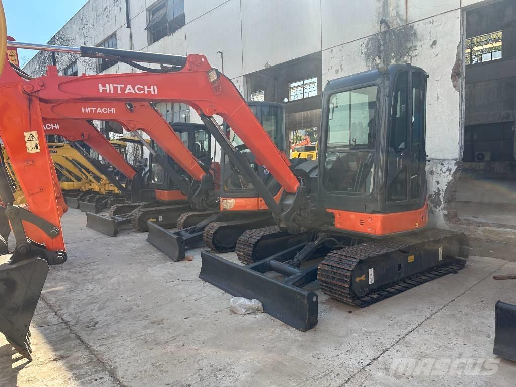 Hitachi ZX 50 U حفارات زحافة