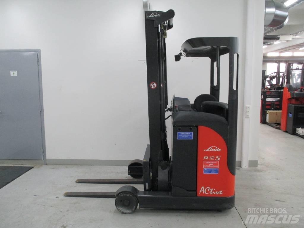 Linde R 12 شاحنة مناولة