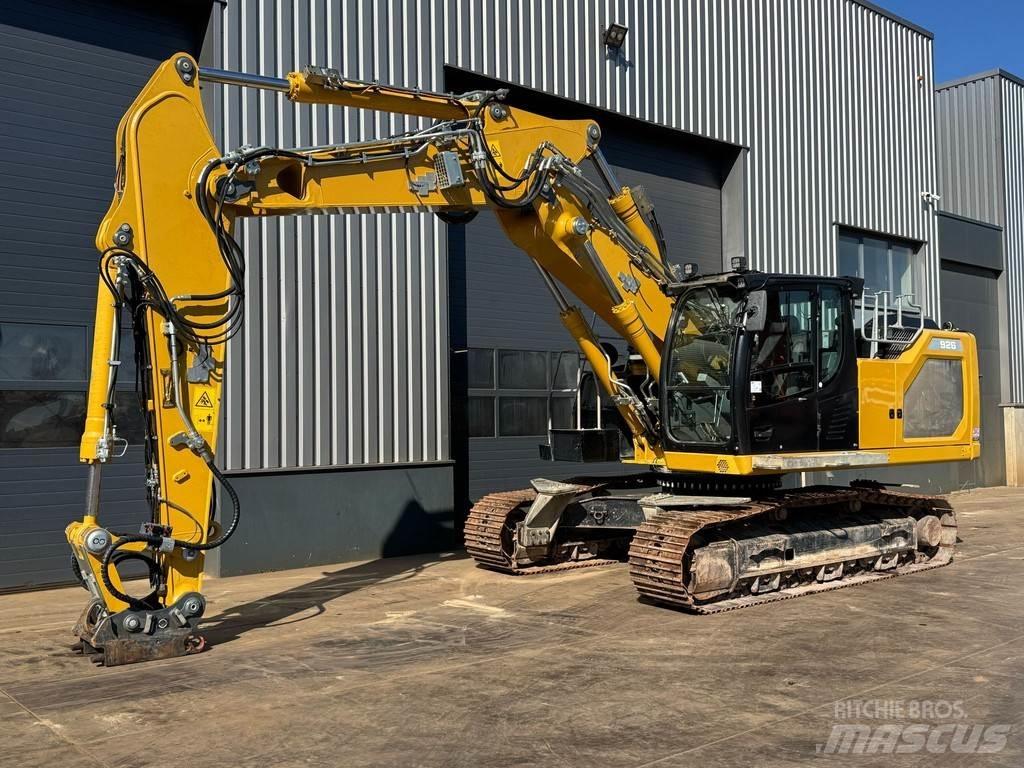 Liebherr R926 NLC حفارات زحافة