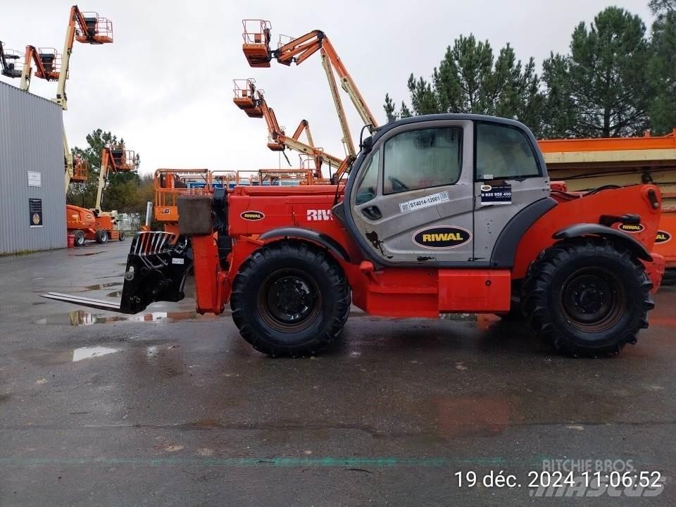 Manitou MT1440 مناولات متداخلة