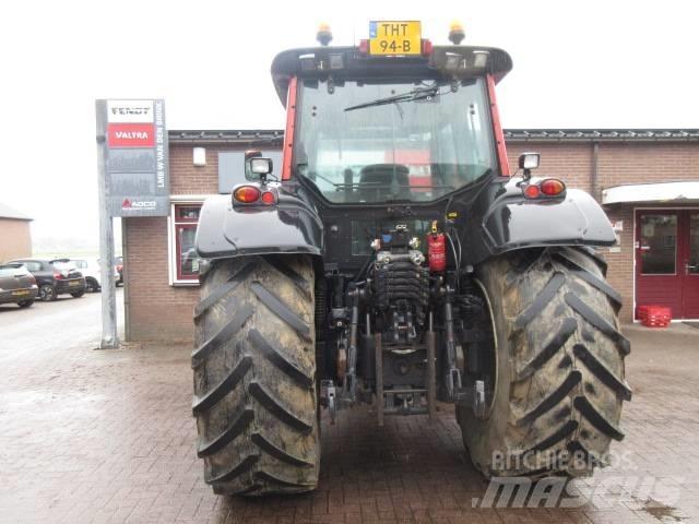 Valtra T191 LS الجرارات