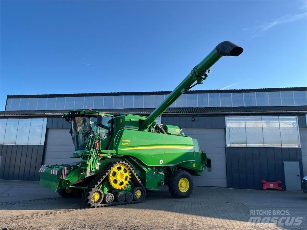 John Deere T670i حصادات