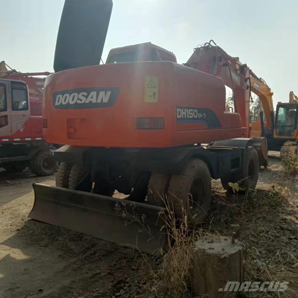 Doosan DH150W-7 حفارات بعجل