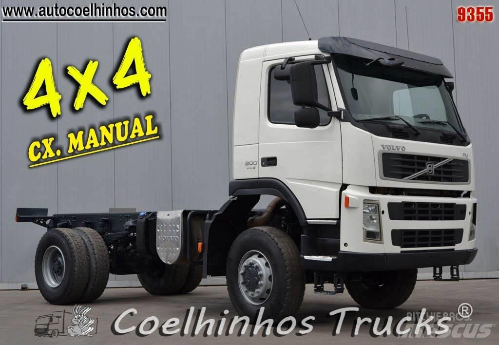 Volvo Fm 300  4x4 شاحنات بمقصورة وهيكل