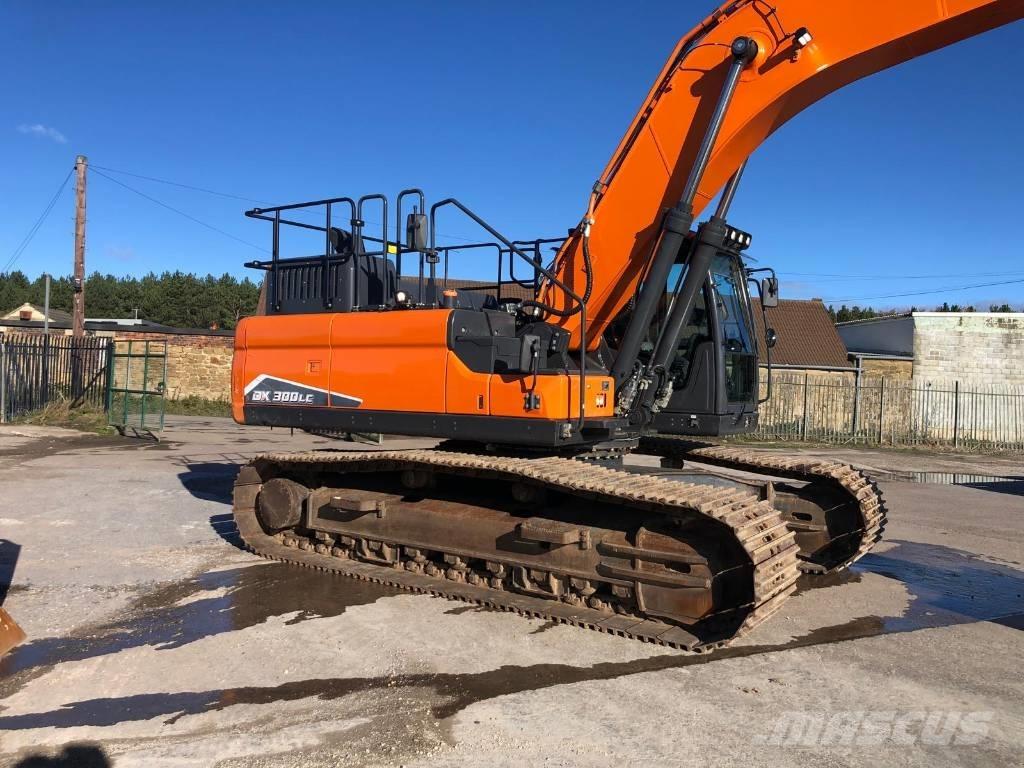 Doosan DX 300 LC حفارات زحافة