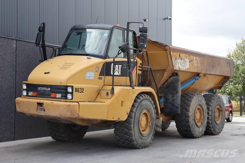 CAT 730 ساحبات مفصلية