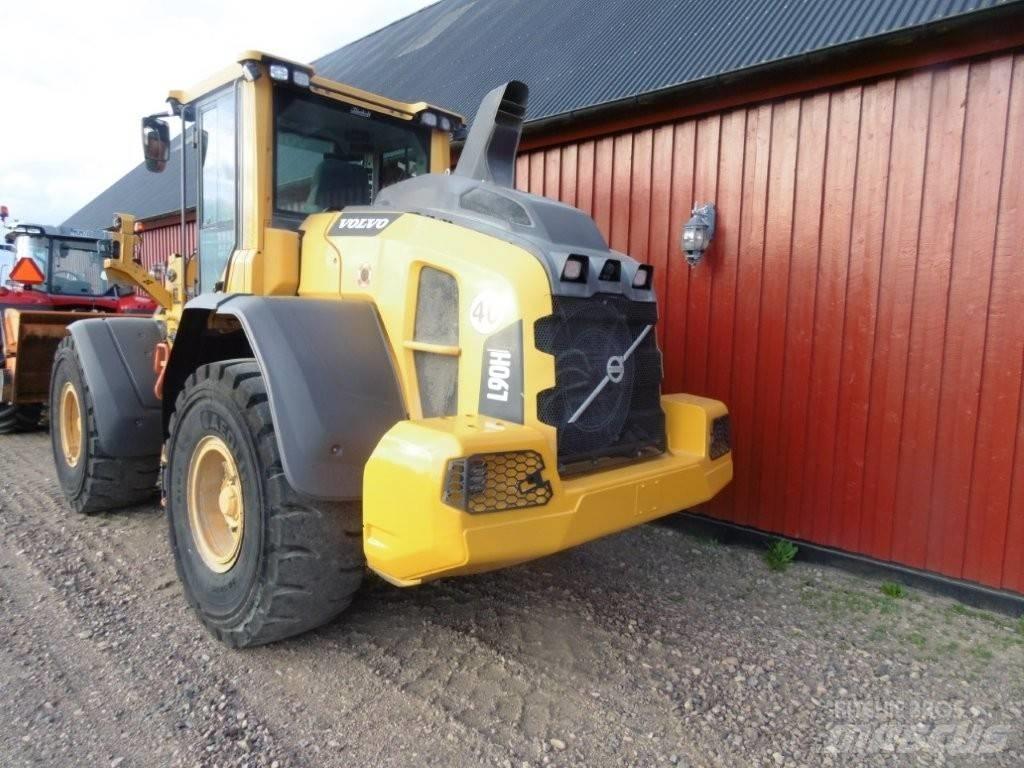 Volvo L 90 H لوادر بعجل
