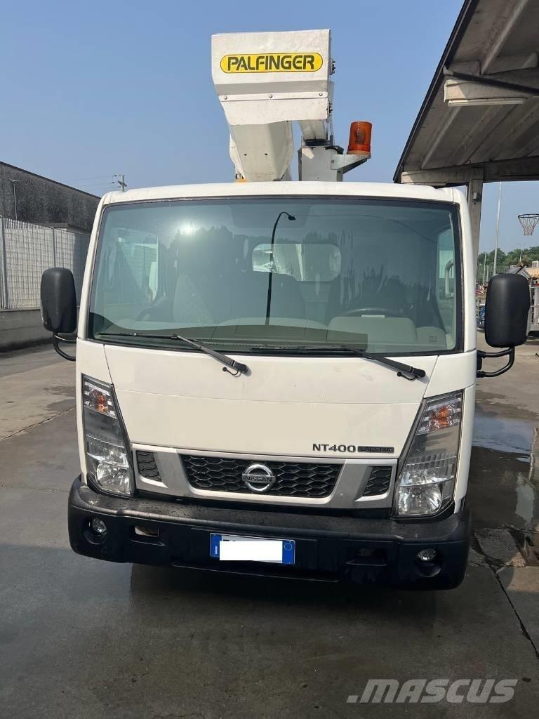 Palfinger P 200 A المنصات الهوائية المثبتة على شاحنة