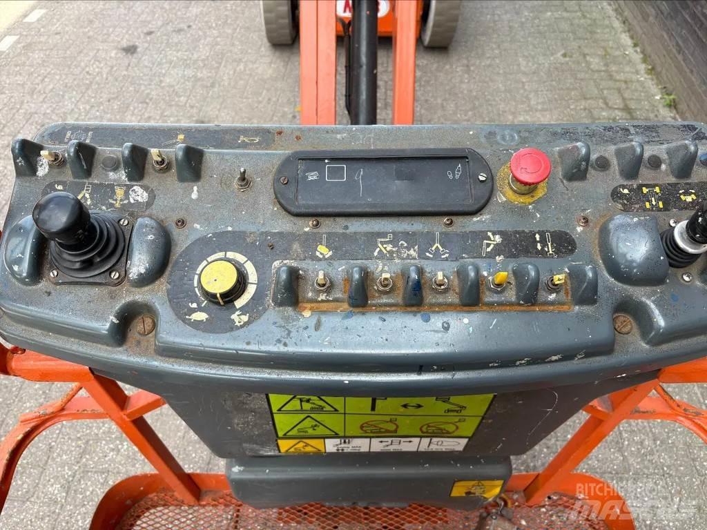 JLG E300AJP رافعات سلة مفصلية