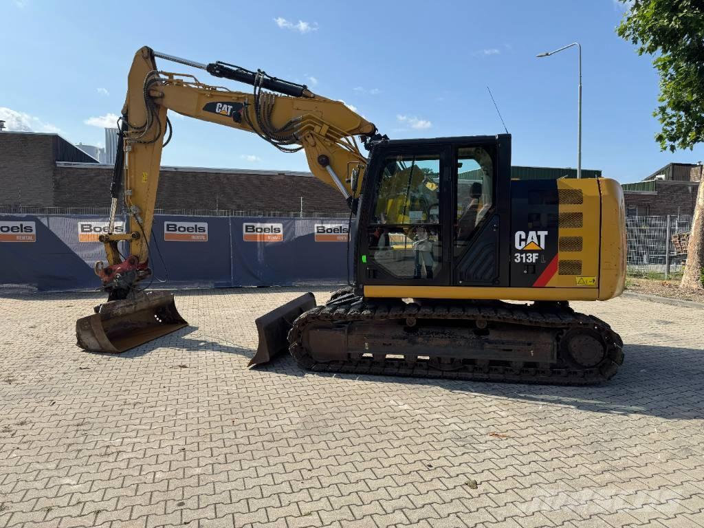 CAT 313FL حفارات زحافة