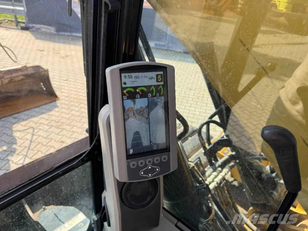 CAT 313FL حفارات زحافة
