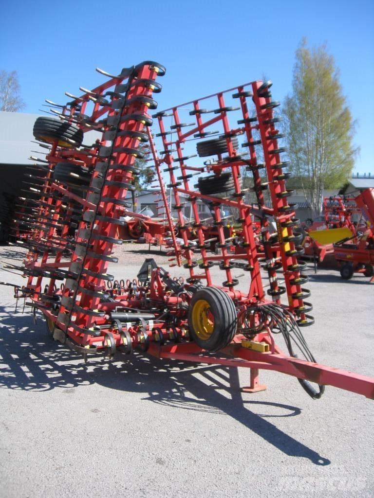 Väderstad NZE 800 كاسحات