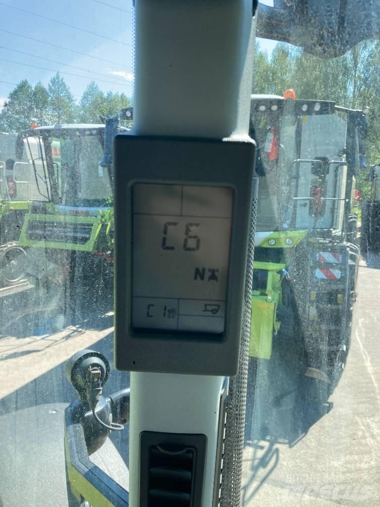 CLAAS Axion 830 CIS الجرارات