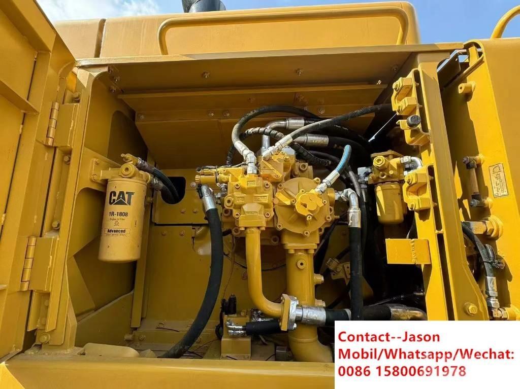 CAT 349 D2 L حفارات زحافة