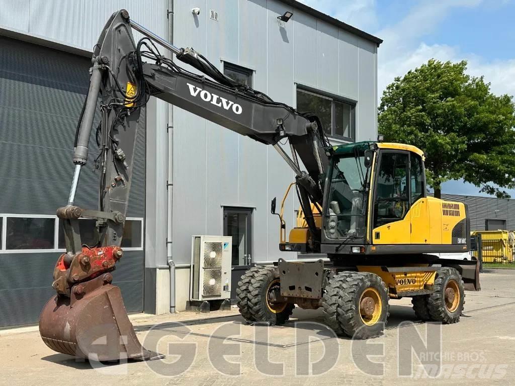 Volvo EW160C حفارات بعجل