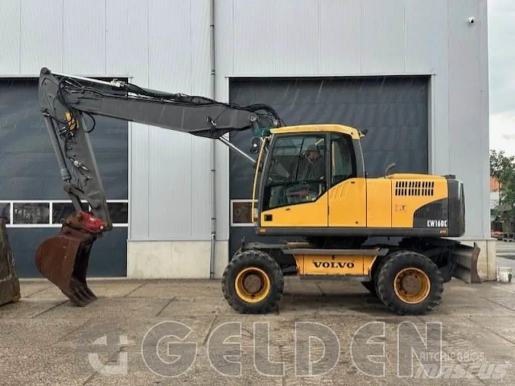 Volvo EW160C حفارات بعجل