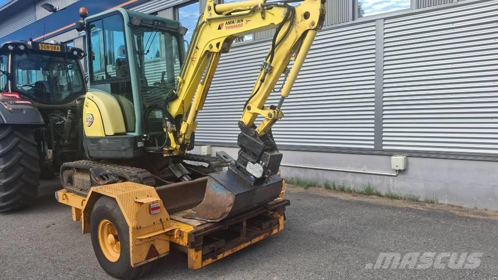 Yanmar Vio 30 حفارات صغيرة أقل من 7 طن (حفارات صغيرة)