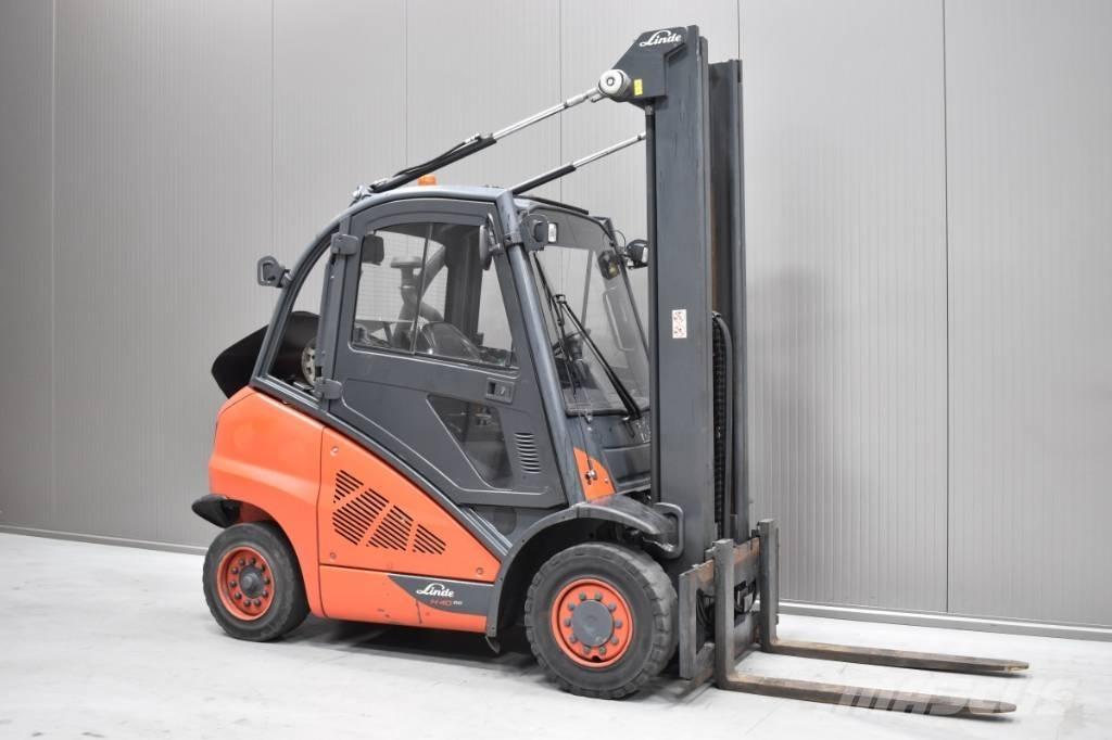 Linde H 40 T - 02 شاحنات LPG