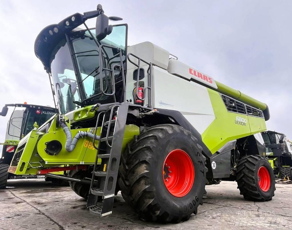 CLAAS Lexion 6800 حصادات