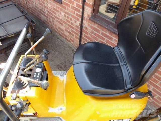 JCB 8008 CTS حفارات صغيرة أقل من 7 طن (حفارات صغيرة)