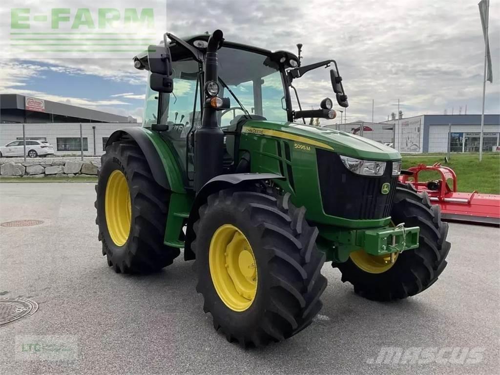 John Deere 5095m الجرارات