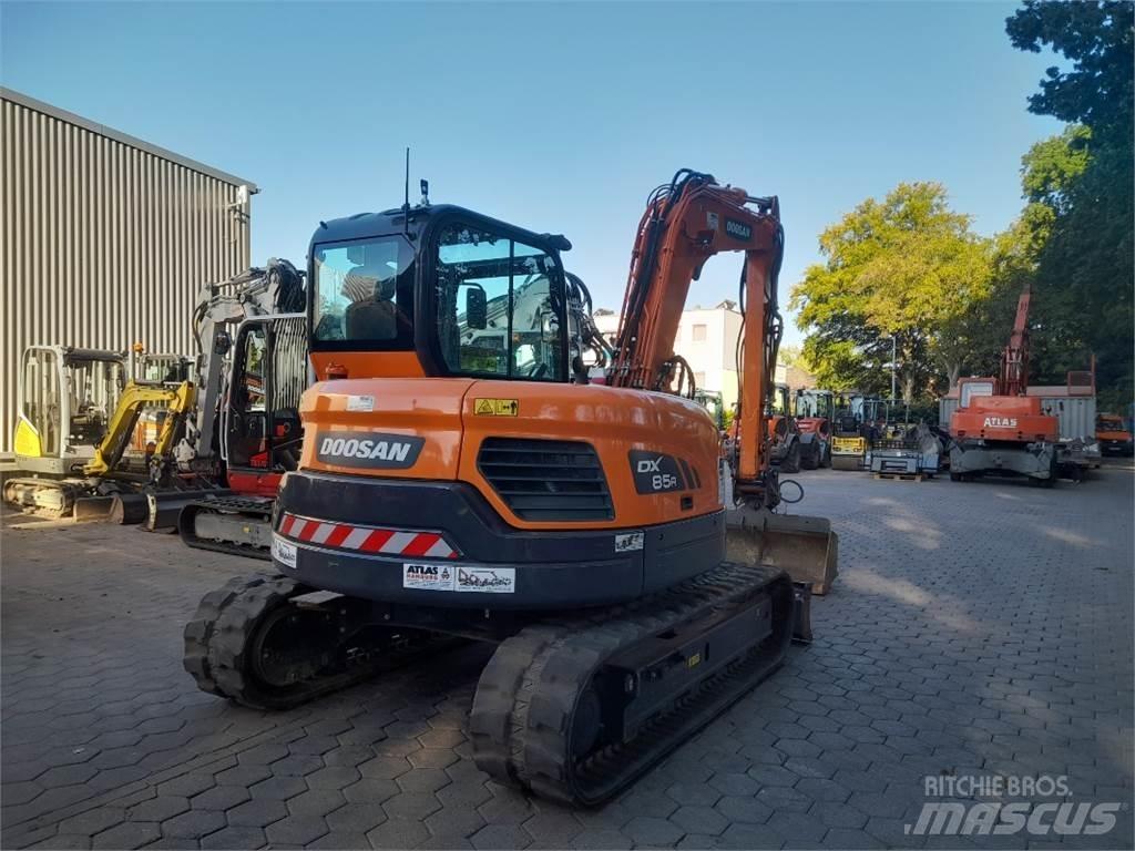 Doosan DX85R-3 حفارات وسط 7 طن - 12 طن