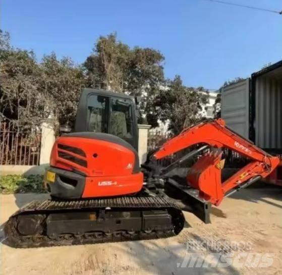 Kubota U 55-4 حفارات صغيرة أقل من 7 طن (حفارات صغيرة)