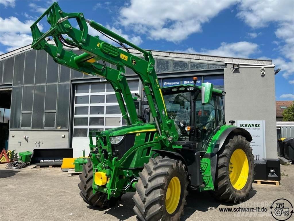 John Deere 6R 130 الجرارات