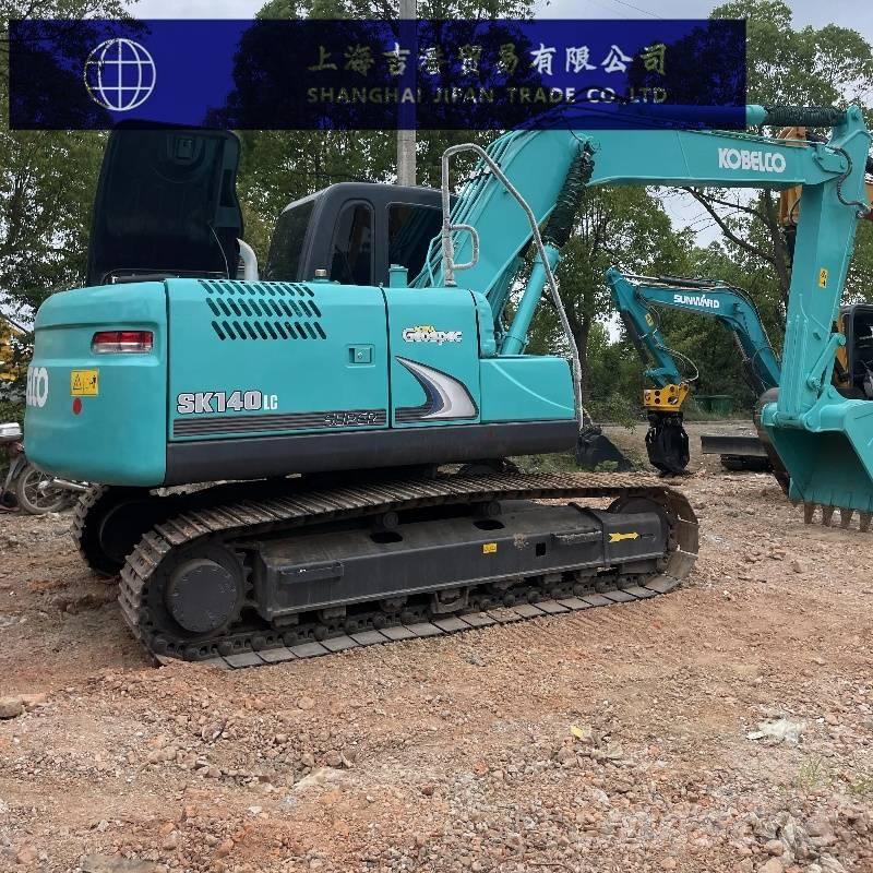 Kobelco SK 140 حفارات وسط 7 طن - 12 طن