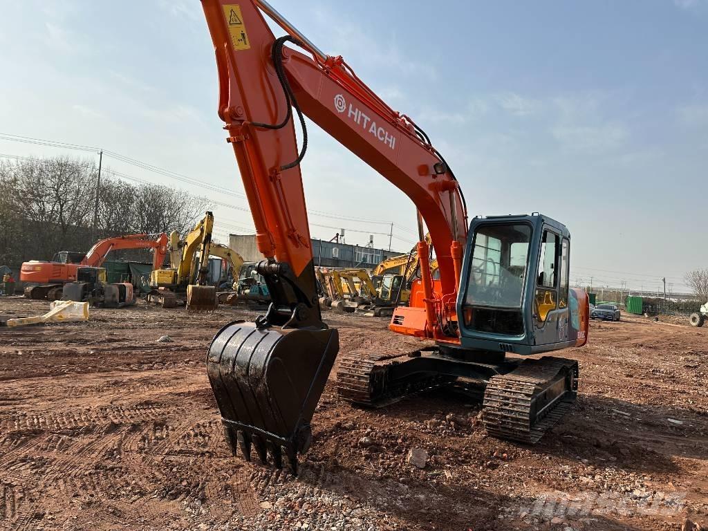Hitachi EX 120 حفارات زحافة