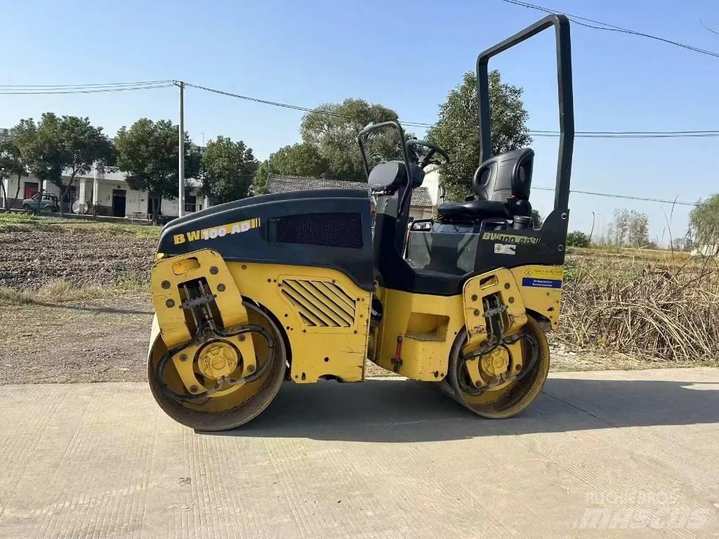 Bomag BW 100 AD مداحل ثنائية الاسطوانة