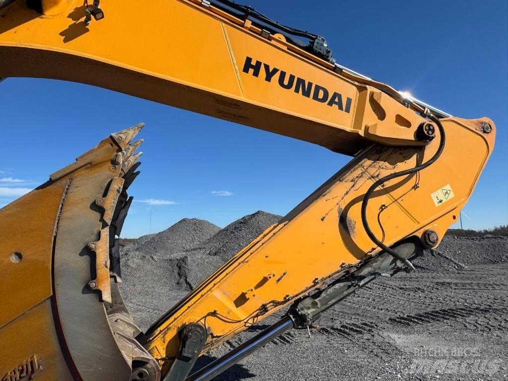 Hyundai HX 900 L حفارات زحافة