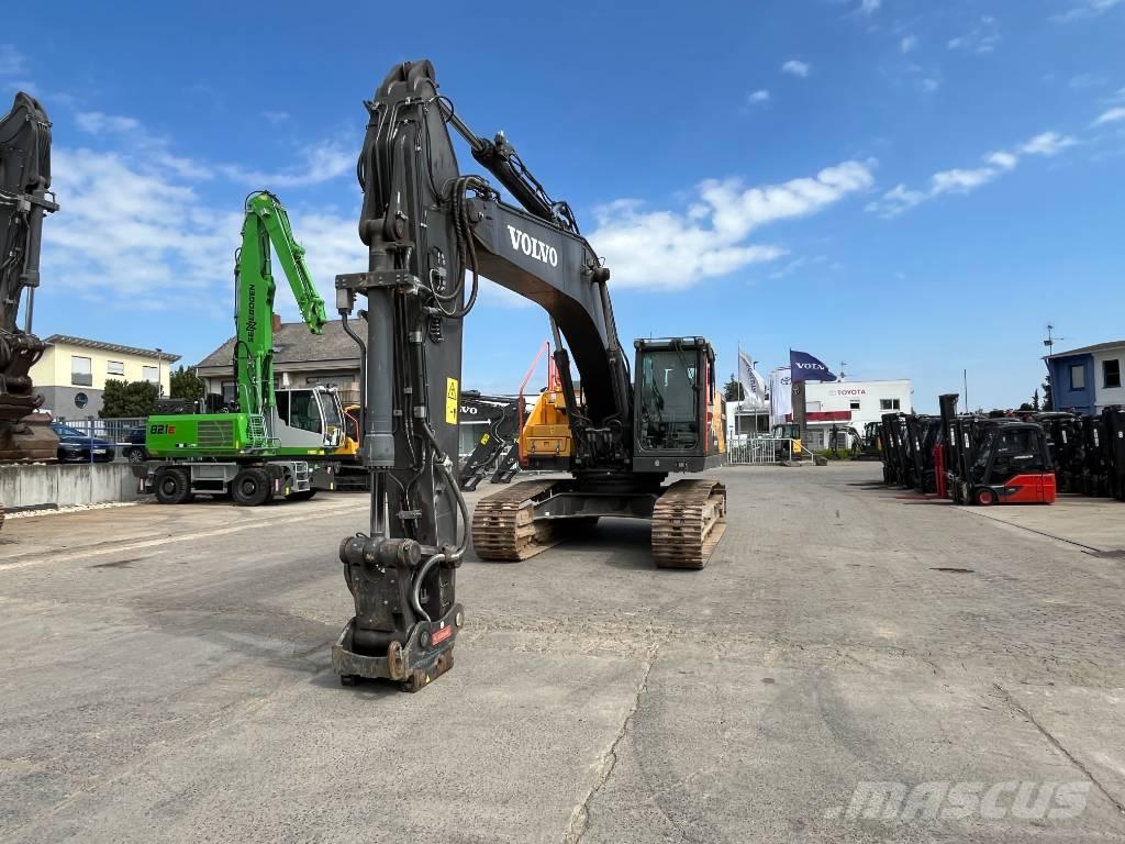 Volvo EC300ENL حفارات زحافة